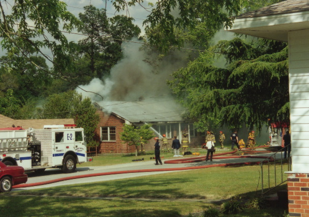 Fire in the neighborhood (no one injured)